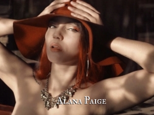 Alana_Paige