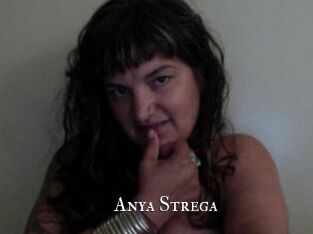 Anya_Strega