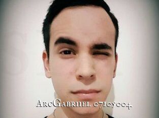 ArcGabriiel-07105004