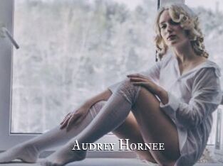Audrey_Hornee