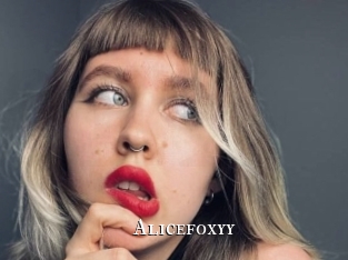 Alicefoxyy