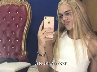 Angelaponse