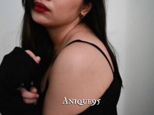 Anique95