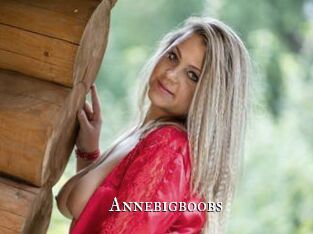 Annebigboobs