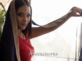 anoukchopra cams