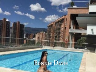 Bonnie_Davis