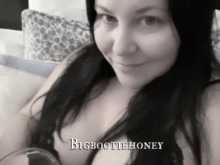 Bigbootiehoney