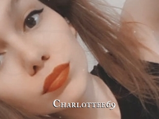 Charlottee69