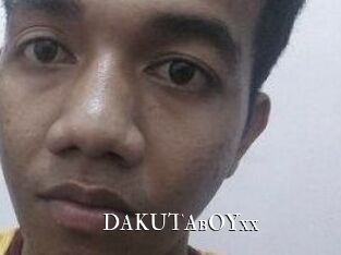 DAKUTAbOYxx