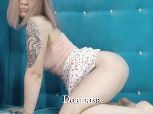 Dori_kiss