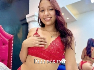 Elli_fox_hot