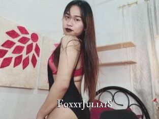 FoxxyJulia18