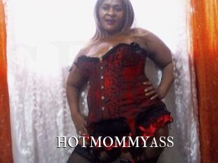 HOTMOMMYASS