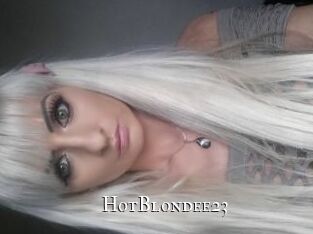 HotBlondee23
