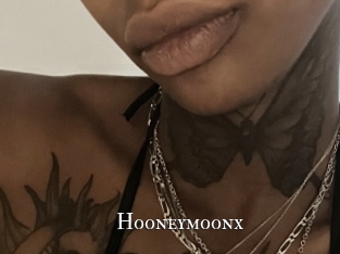 Hooneymoonx