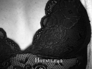 Hotmilf42