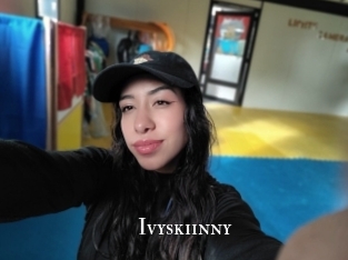 Ivyskiinny