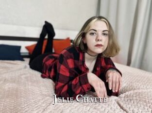 Jelie_Chatte