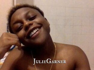 Julie_Garner