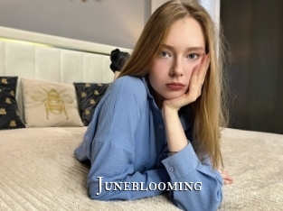 Juneblooming