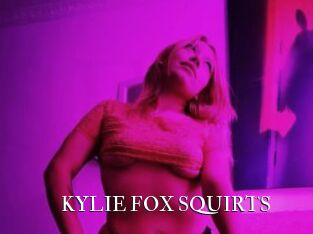 KYLIE_FOX_SQUIRTS