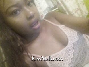 KissMeKiona