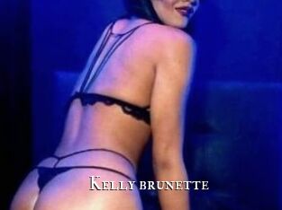 Kelly_brunette