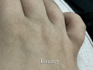 Lady05