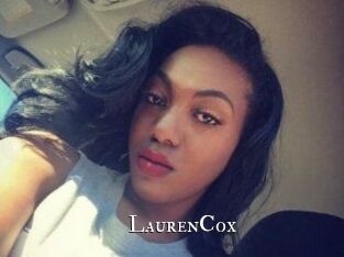 Lauren_Cox