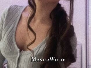 M0nikaWhite