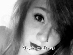 Mackenzie_Davis