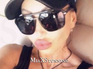 MiaXStunning