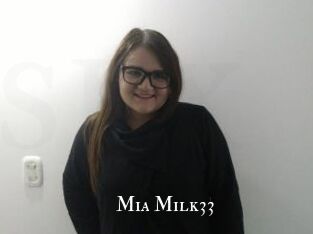 Mia_Milk33