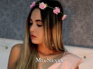 Mia_Silver