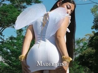 Madeleiine