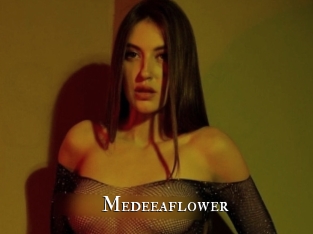 Medeeaflower