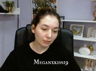 Meganxkiss19