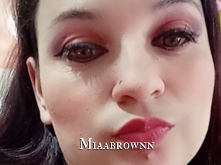 Miaabrownn