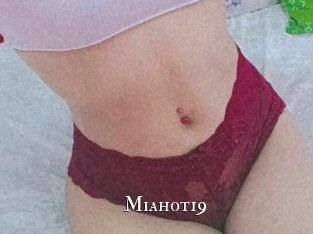 Miahot19