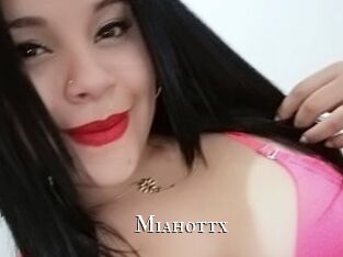 Miahottx