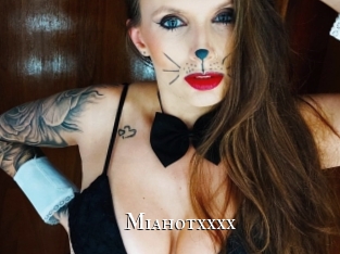 Miahotxxxx