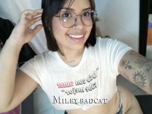 Miley_badcat
