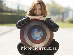 Moonlighteaglee