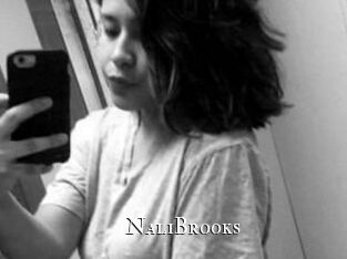 Nali_Brooks
