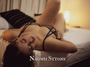 Naomii_Sttone