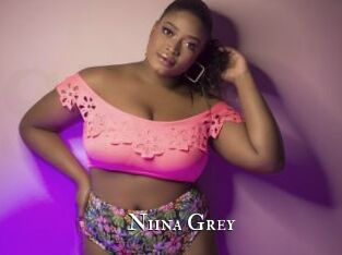 Niina_Grey