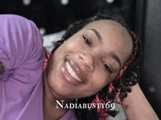 nadiabusty69 cams