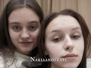 nakiaandelvia cams