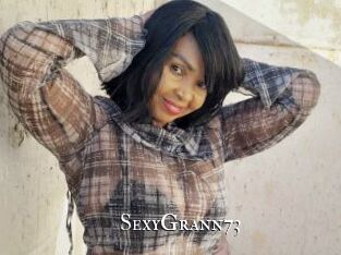 SexyGrann73