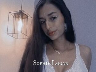 Sophie_Logan